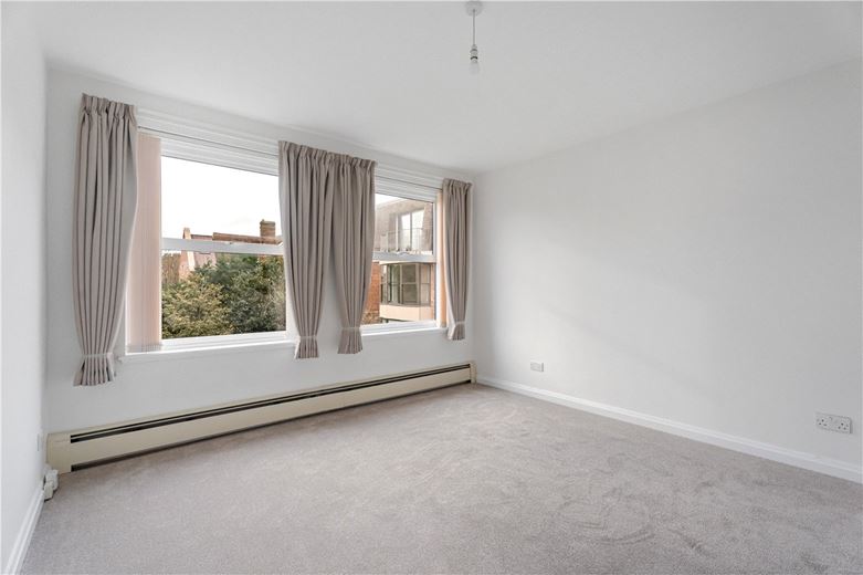 3 bedroom flat, Banbury Road, Oxford OX2 - Let Agreed