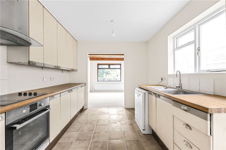 3 bedroom bungalow, Bury Lane, Hatfield Peverel CM3 - Let Agreed