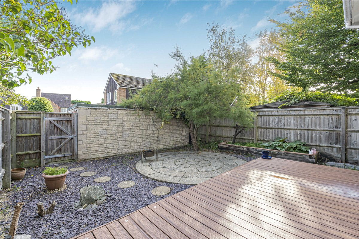 3 bedroom house, Faringdon Road, Southmoor OX13 - Let Agreed