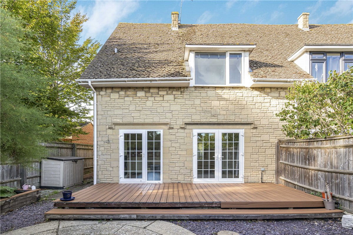 3 bedroom house, Faringdon Road, Southmoor OX13 - Let Agreed