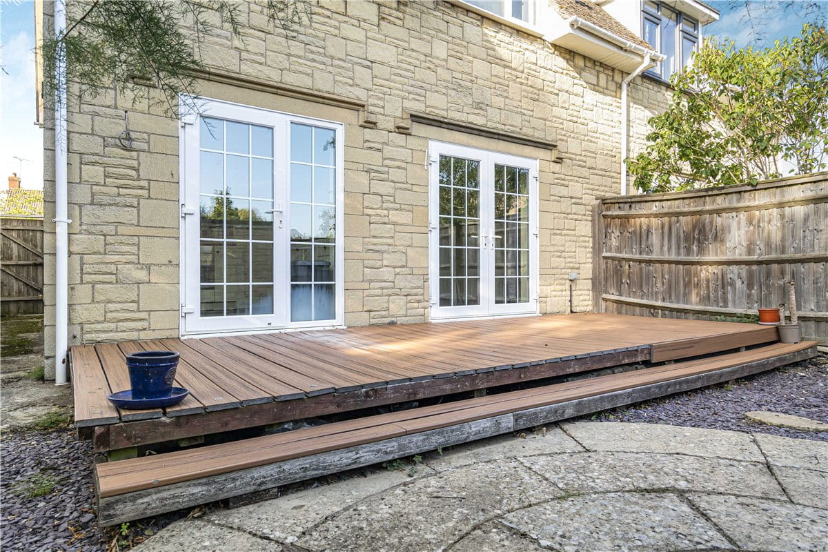 3 bedroom house, Faringdon Road, Southmoor OX13 - Let Agreed