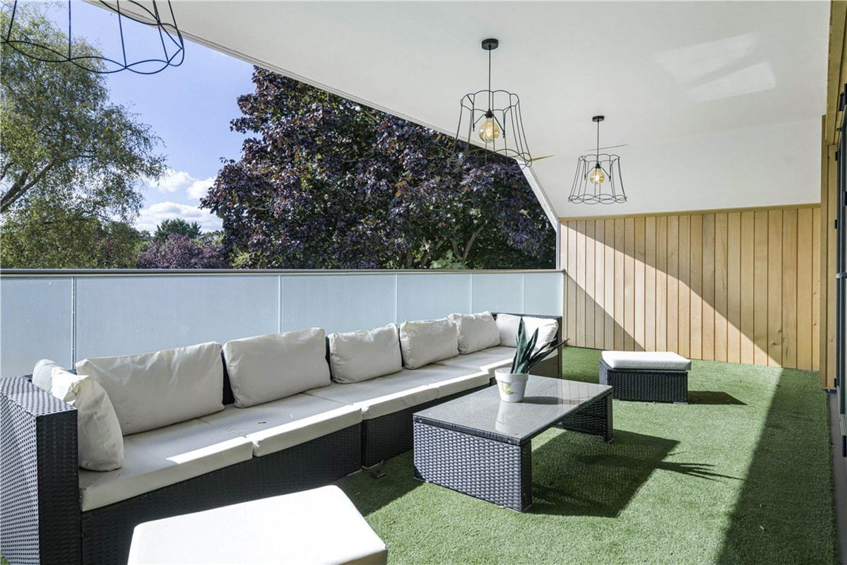 4 bedroom house, New Road, Dinton HP17 - Available