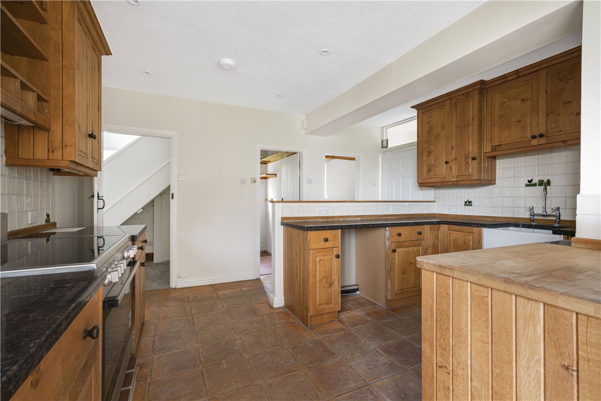 7 bedroom cottage, Heyrose Lane, Over Tabley WA16 - Let Agreed