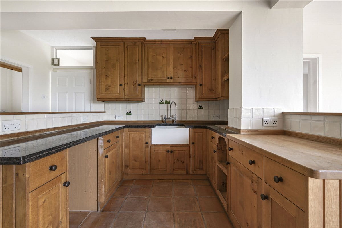 7 bedroom cottage, Heyrose Lane, Over Tabley WA16 - Let Agreed