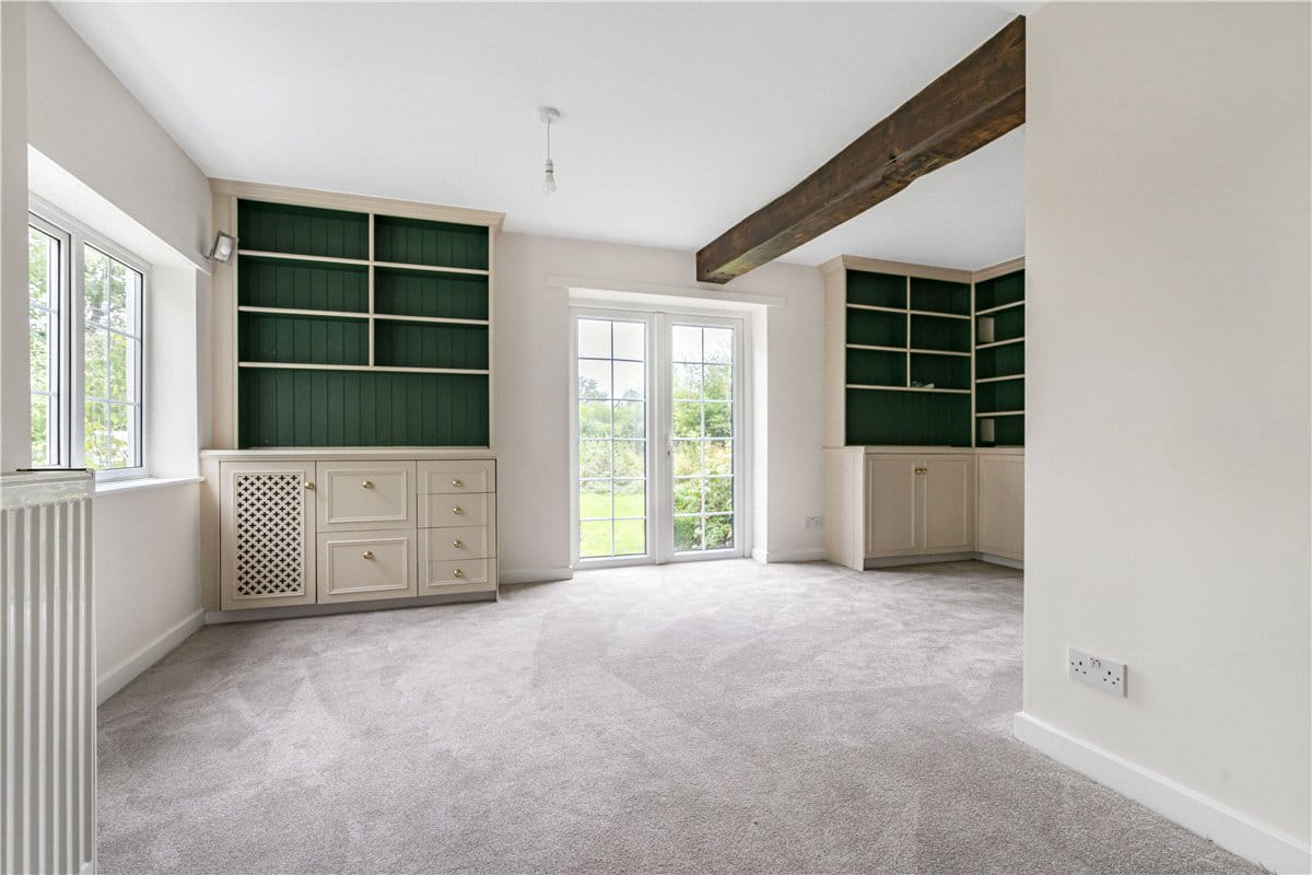 7 bedroom cottage, Heyrose Lane, Over Tabley WA16 - Let Agreed