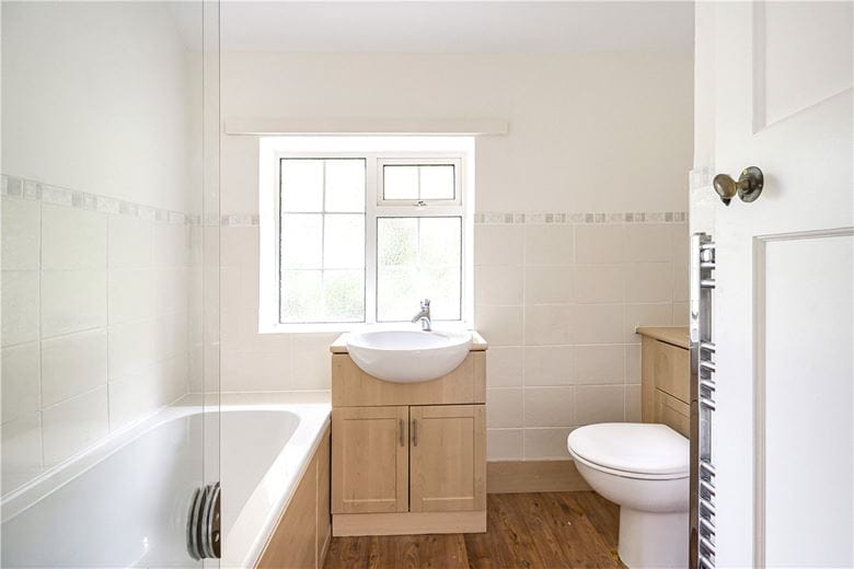 4 bedroom house, Bacombe Lane, Wendover HP22 - Available