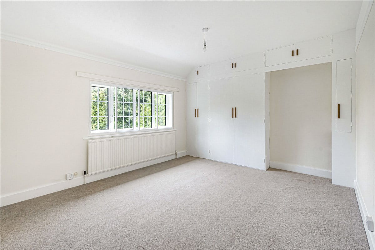 4 bedroom house, Bacombe Lane, Wendover HP22 - Available