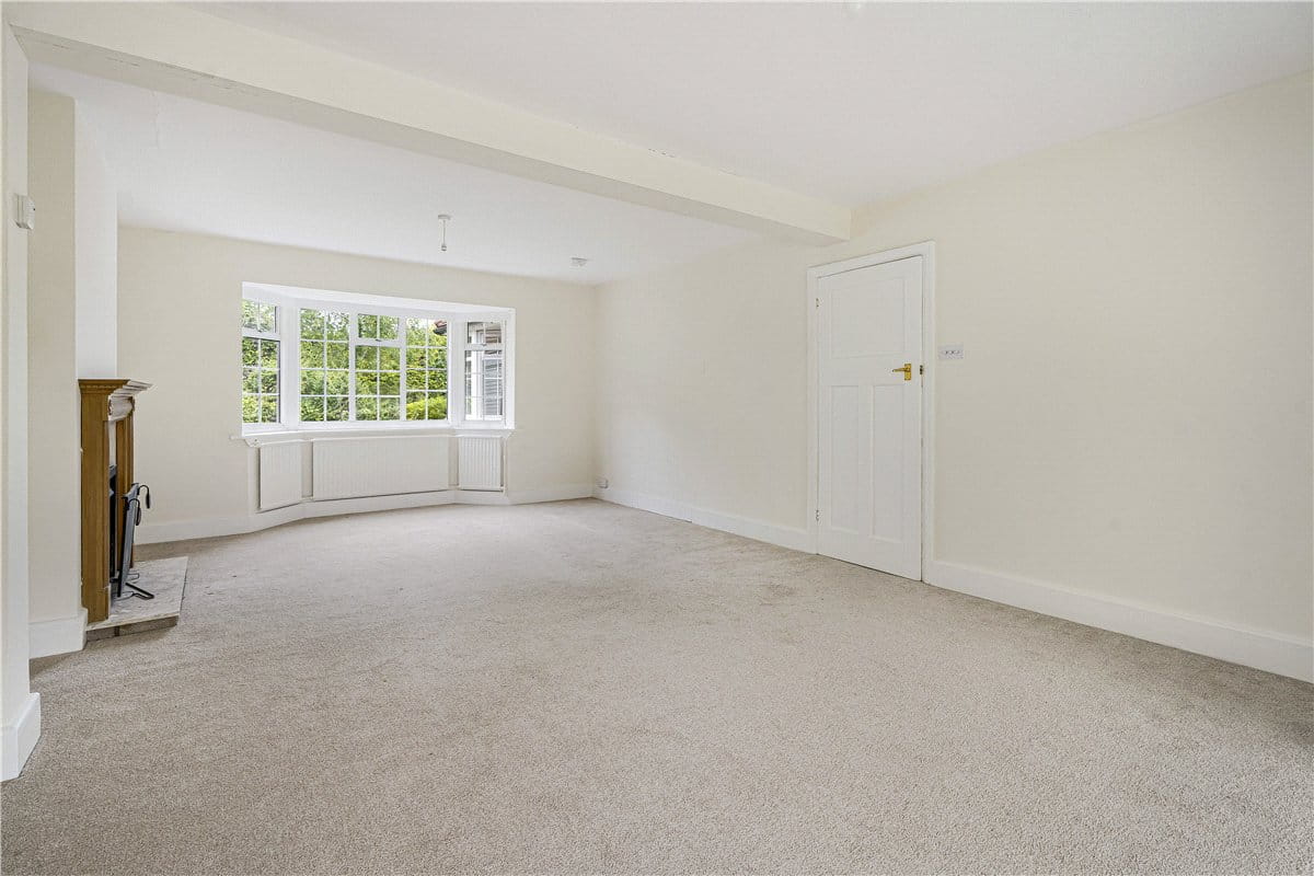 4 bedroom house, Bacombe Lane, Wendover HP22 - Available