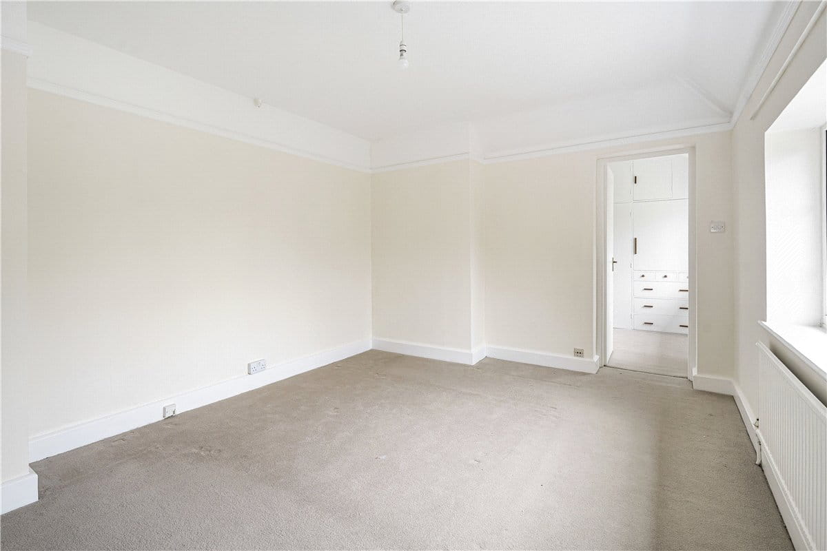 4 bedroom house, Bacombe Lane, Wendover HP22 - Available