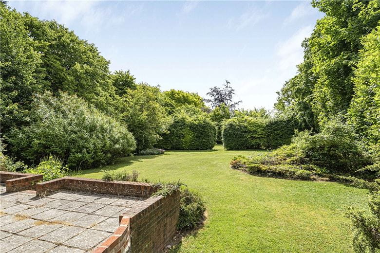 4 bedroom house, Bacombe Lane, Wendover HP22 - Available