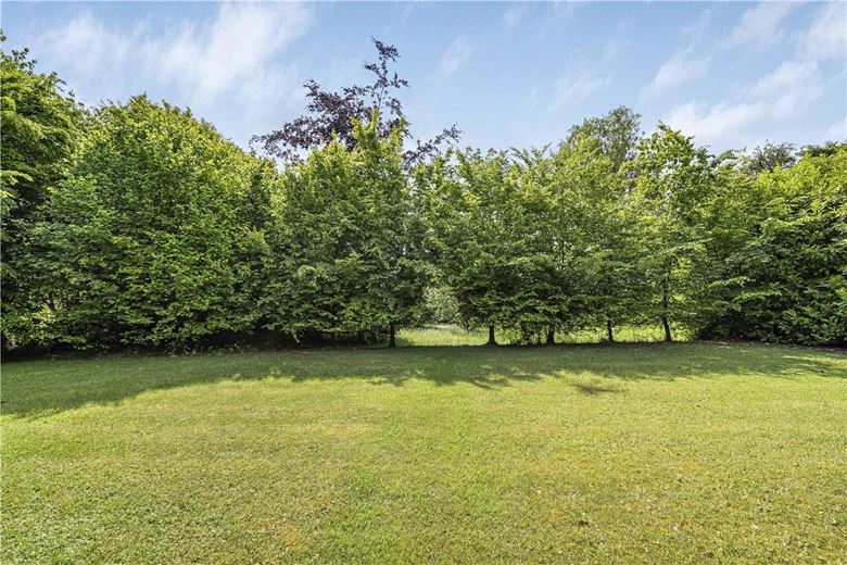 4 bedroom house, Bacombe Lane, Wendover HP22 - Available