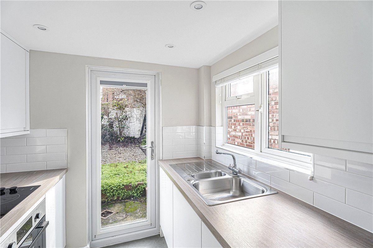 2 bedroom house, Great Clarendon Street, Oxford OX2 - Let Agreed