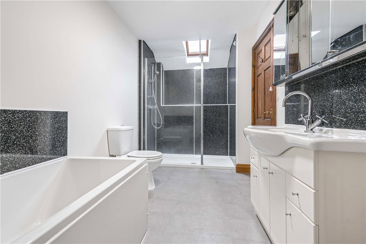 6 bedroom , Skirsgill Lane, Eamont Bridge CA10 - Available