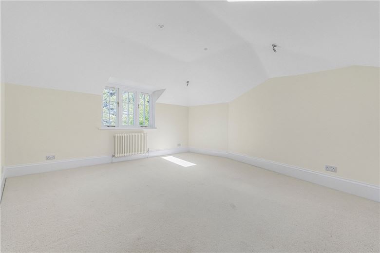 5 bedroom house, Darnford Lane, Lichfield WS14 - Let Agreed