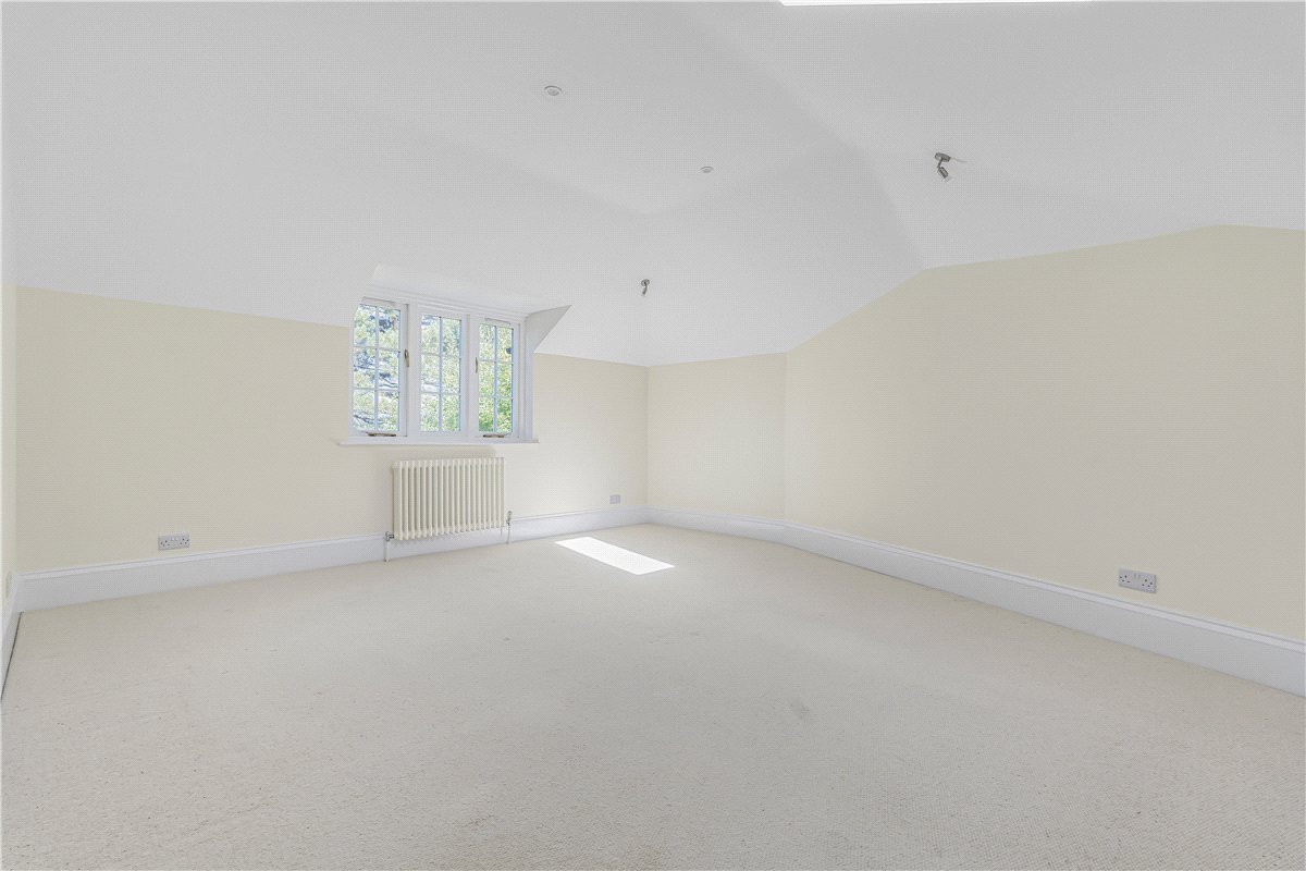 5 bedroom house, Darnford Lane, Lichfield WS14 - Let Agreed