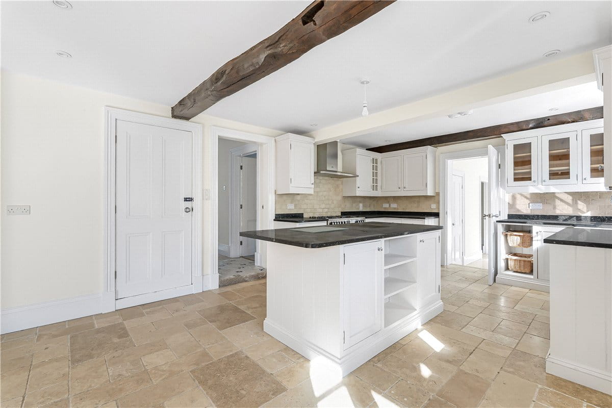 5 bedroom house, Darnford Lane, Lichfield WS14 - Let Agreed