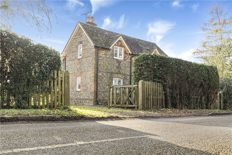 2 bedroom cottage, Great Hampden, Great Missenden HP16 - Let Agreed