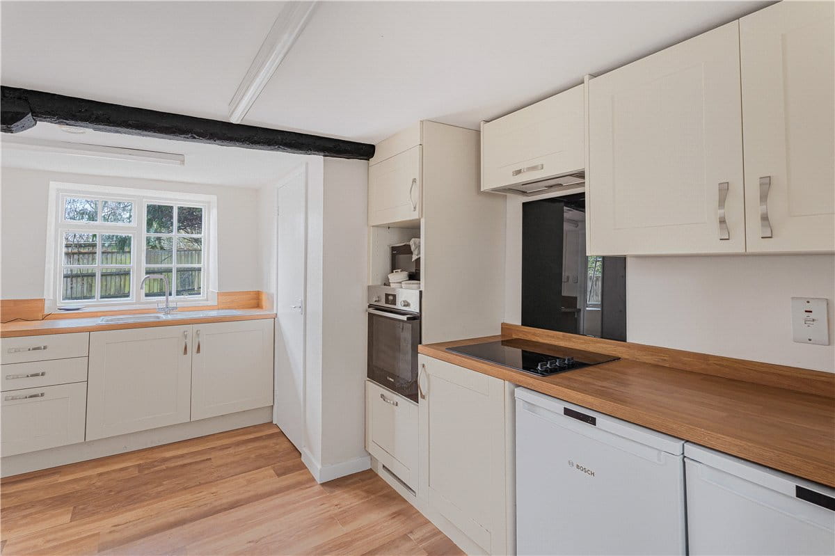 2 bedroom cottage, Wytham, Oxford OX2 - Available