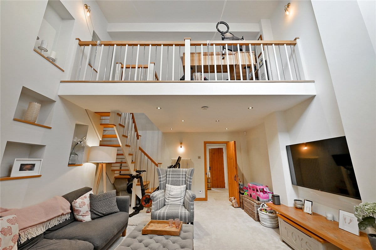 4 bedroom house, Witney Road, Ducklington OX29 - Available