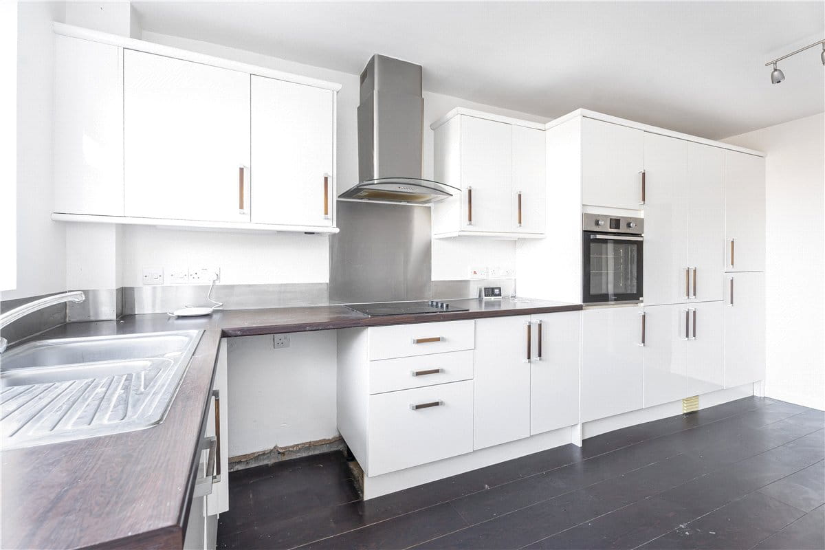 2 bedroom house, Ellesborough Road, Wendover HP22 - Available