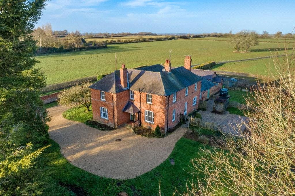 5 bedroom house, Clifton Road, Deddington OX15 - Available