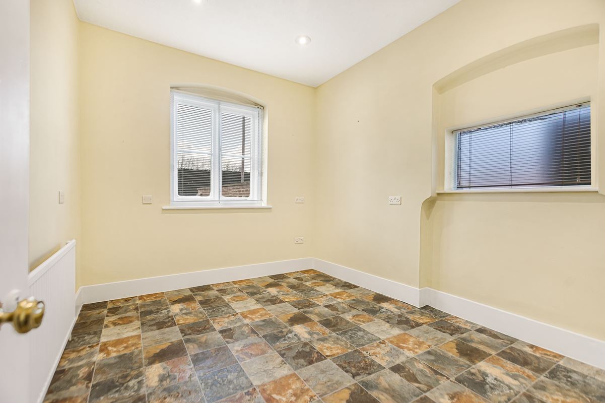 5 bedroom house, Clifton Road, Deddington OX15 - Let Agreed