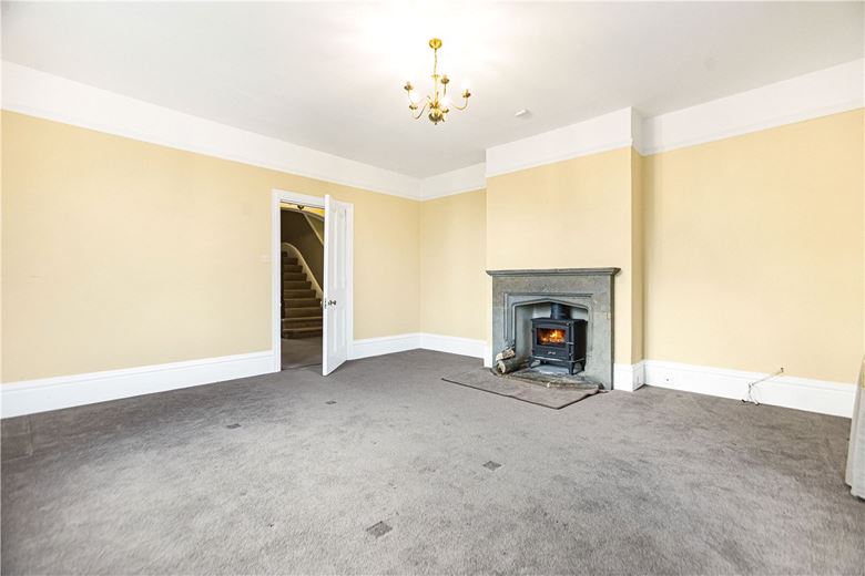 5 bedroom house, Clifton Road, Deddington OX15 - Let Agreed