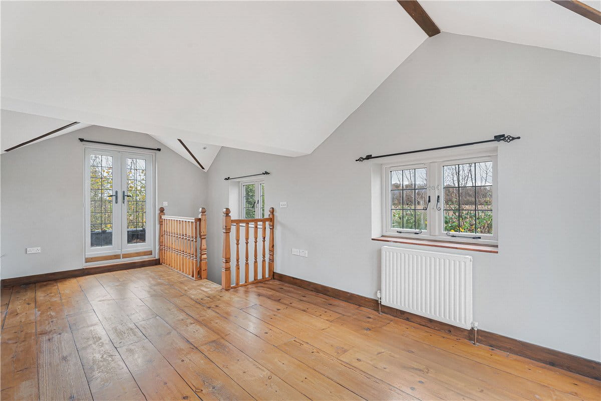 4 bedroom house, Frith Hill, South Heath HP16 - Available