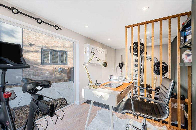 4 bedroom house, The Cleave, Harwell OX11 - Let Agreed