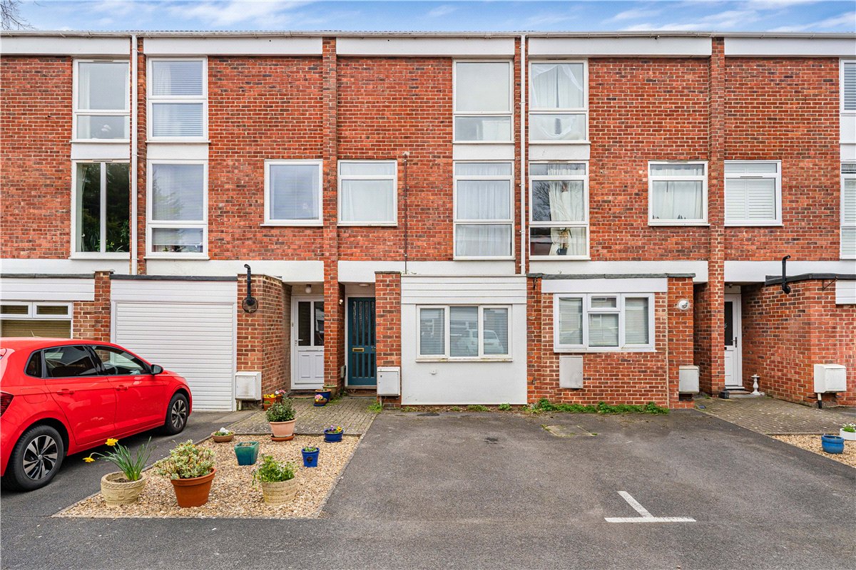 1 bedroom flat, Harefields, Oxford OX2 - Let Agreed