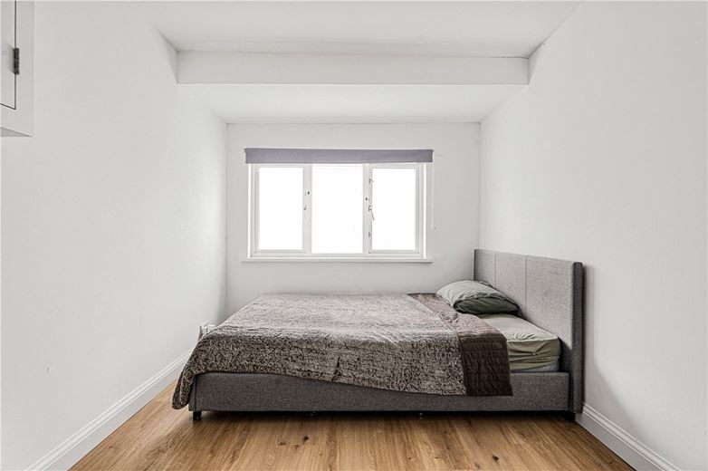 1 bedroom flat, Harefields, Oxford OX2 - Let Agreed