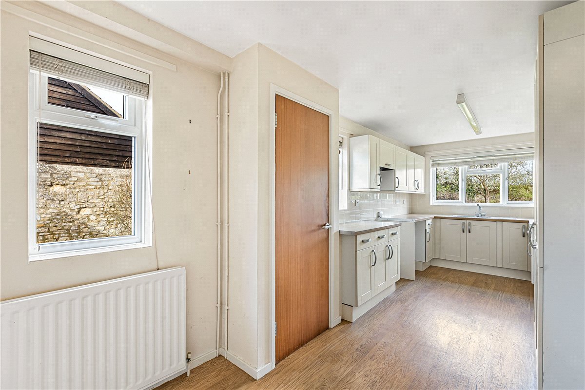 4 bedroom house, Great Coxwell, Faringdon SN7 - Available