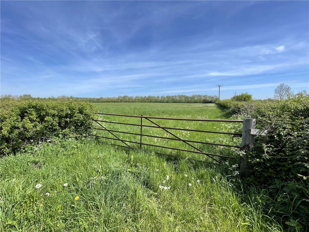 14.2 acres Land, Merton Road, Ambrosden OX25 - Sold