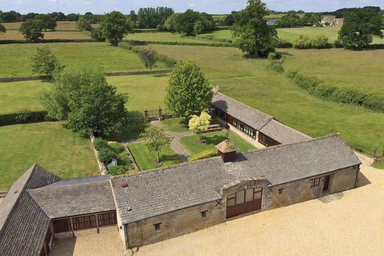 68.5 acres House, Lew, Bampton OX18 - Available