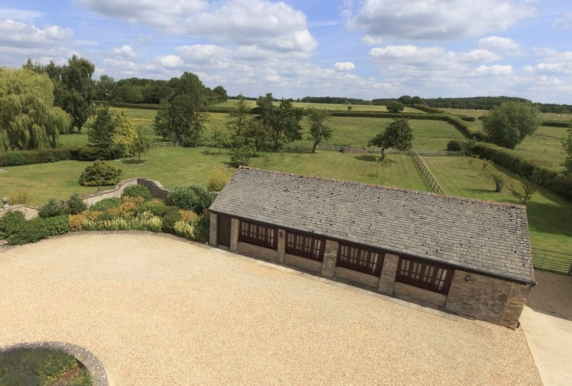 68.5 acres House, Lew, Bampton OX18 - Available