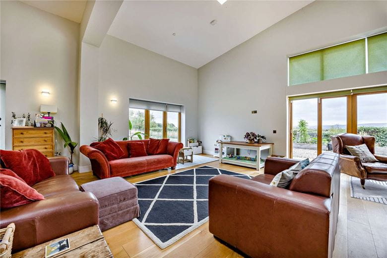  bedroom , Kings Lane, Longcot SN7 - Available