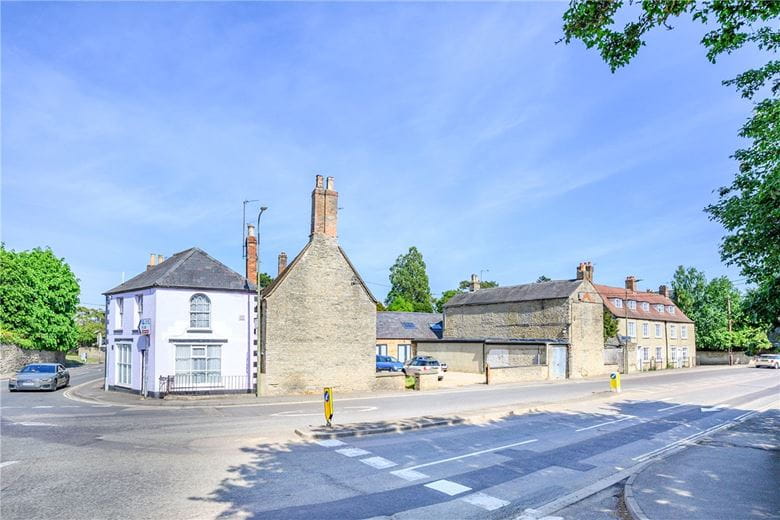  bedroom , London Road, Bicester OX26 - Available
