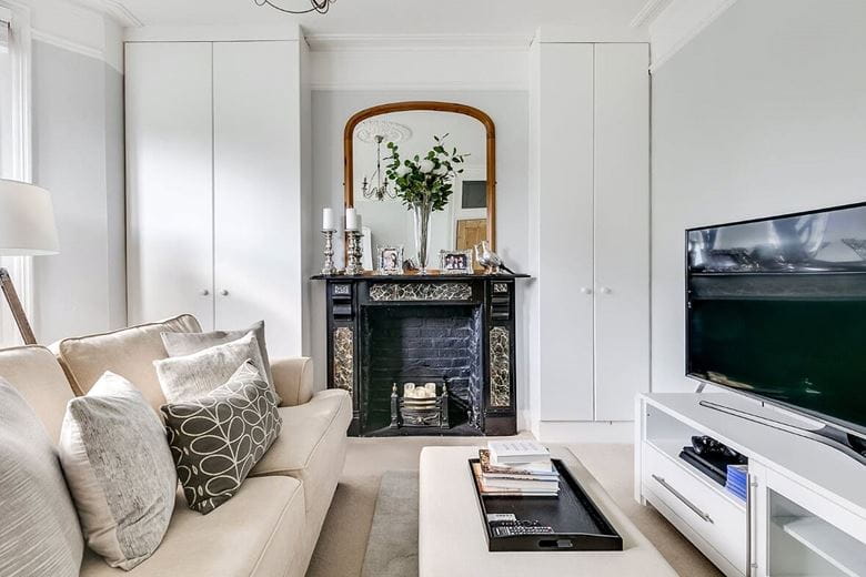 2 bedroom flat, Inglethorpe Street, London SW6 - Available