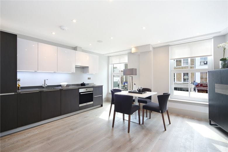 1 bedroom flat, Grayton House, 498-504 Fulham Road SW6