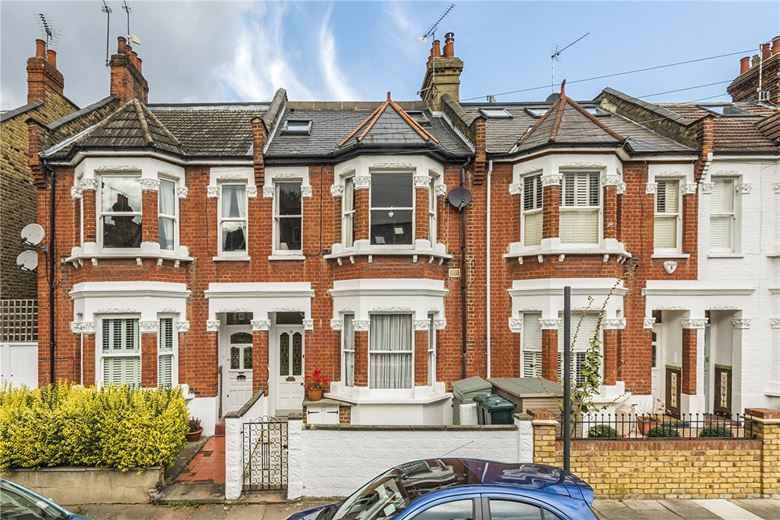 2 bedroom flat, Inglethorpe Street, London SW6