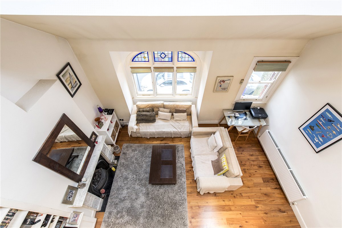 3 bedroom maisonette, Niton Street, London SW6