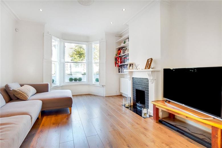 4 bedroom house, Chaldon Road, London SW6 - Let Agreed