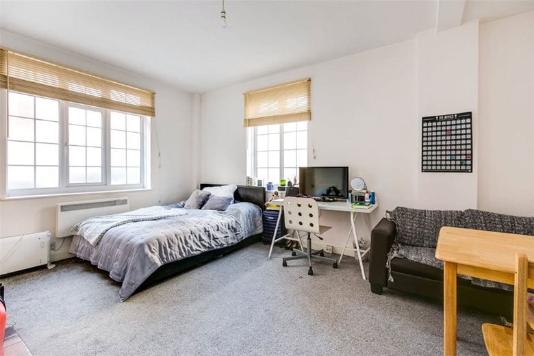 1 bedroom flat, Charleville Court, Charleville Road W14 - Available