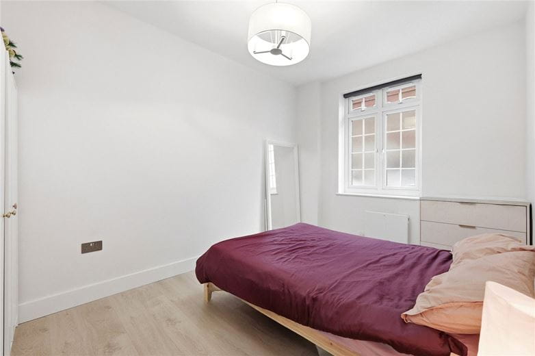 1 bedroom flat, Charleville Court, Charleville Road W14 - Let Agreed