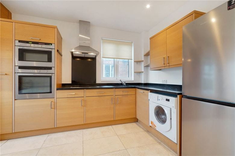 2 bedroom flat, Parsons Green, London SW6 - Let Agreed