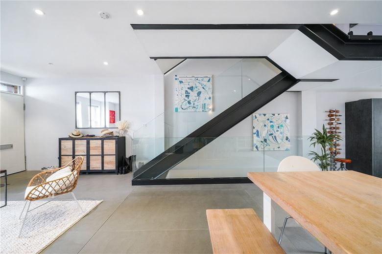 4 bedroom house, Kinnoul Road, London W6 - Available