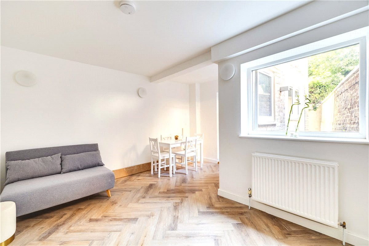 1 bedroom flat, Effie Road, London SW6