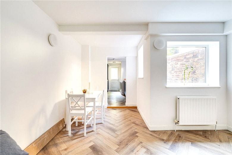 1 bedroom flat, Effie Road, London SW6