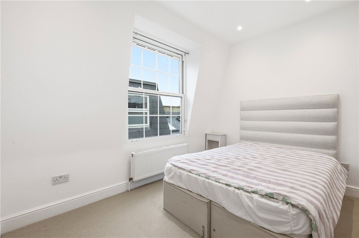 5 bedroom house, Farm Lane, London SW6 - Available