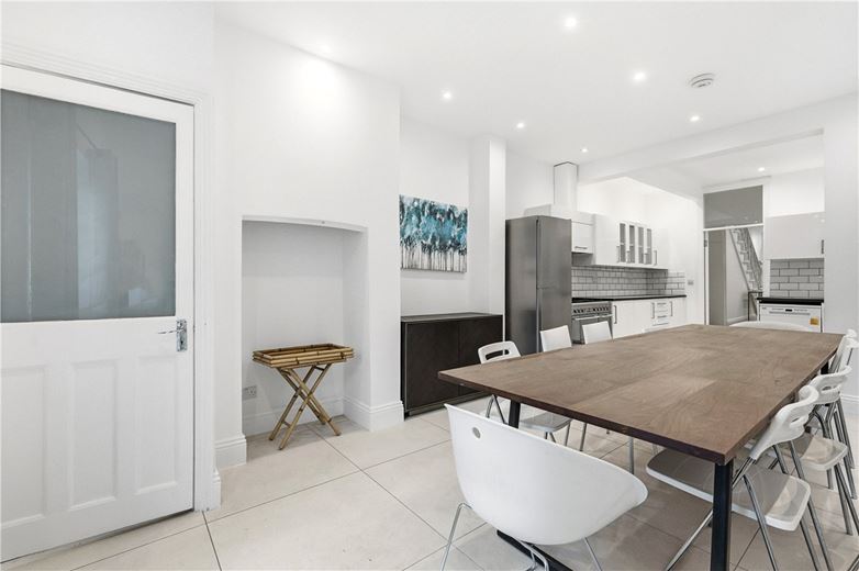 5 bedroom house, Farm Lane, London SW6 - Available